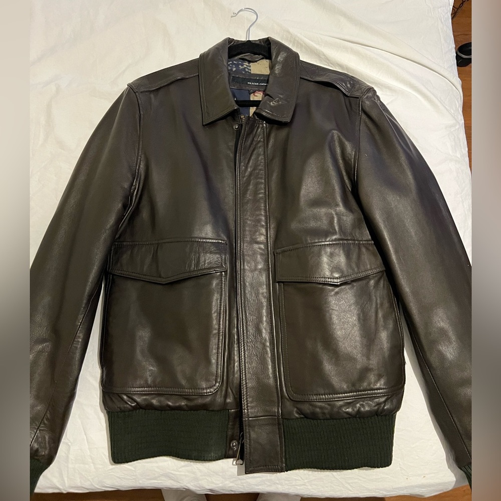 Wilson’s Leather brown Bomber Jacket men’s small.